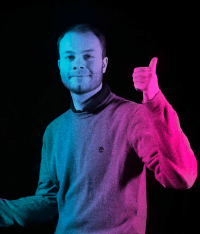 Stijn Vanholzaets